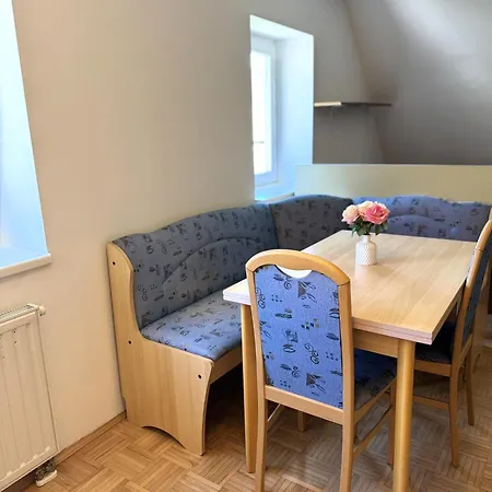 Familienapartments Nahe Kreischberg Und Turracher Hoehe Διαμέρισμα Einach