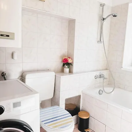 Familienapartments Nahe Kreischberg Und Turracher Hoehe Einach