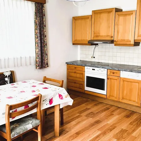 Familienapartments Nahe Kreischberg Und Turracher Hoehe Einach