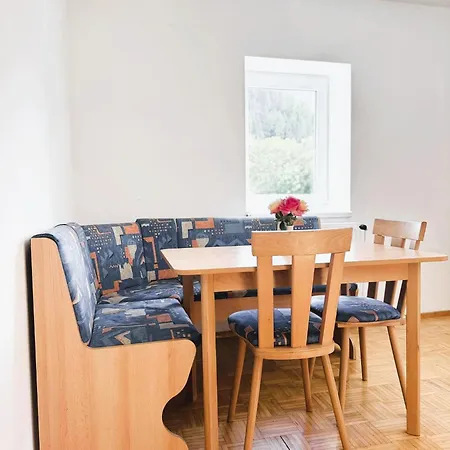 Familienapartments Nahe Kreischberg Und Turracher Hoehe Einach